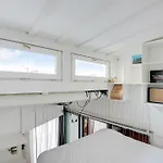 Spacious Apartment 2Br 4P - Republique